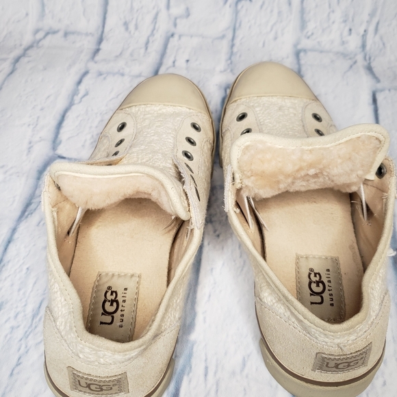 Ugg Laela heirloom slide on size 6 - Picture 6 of 10